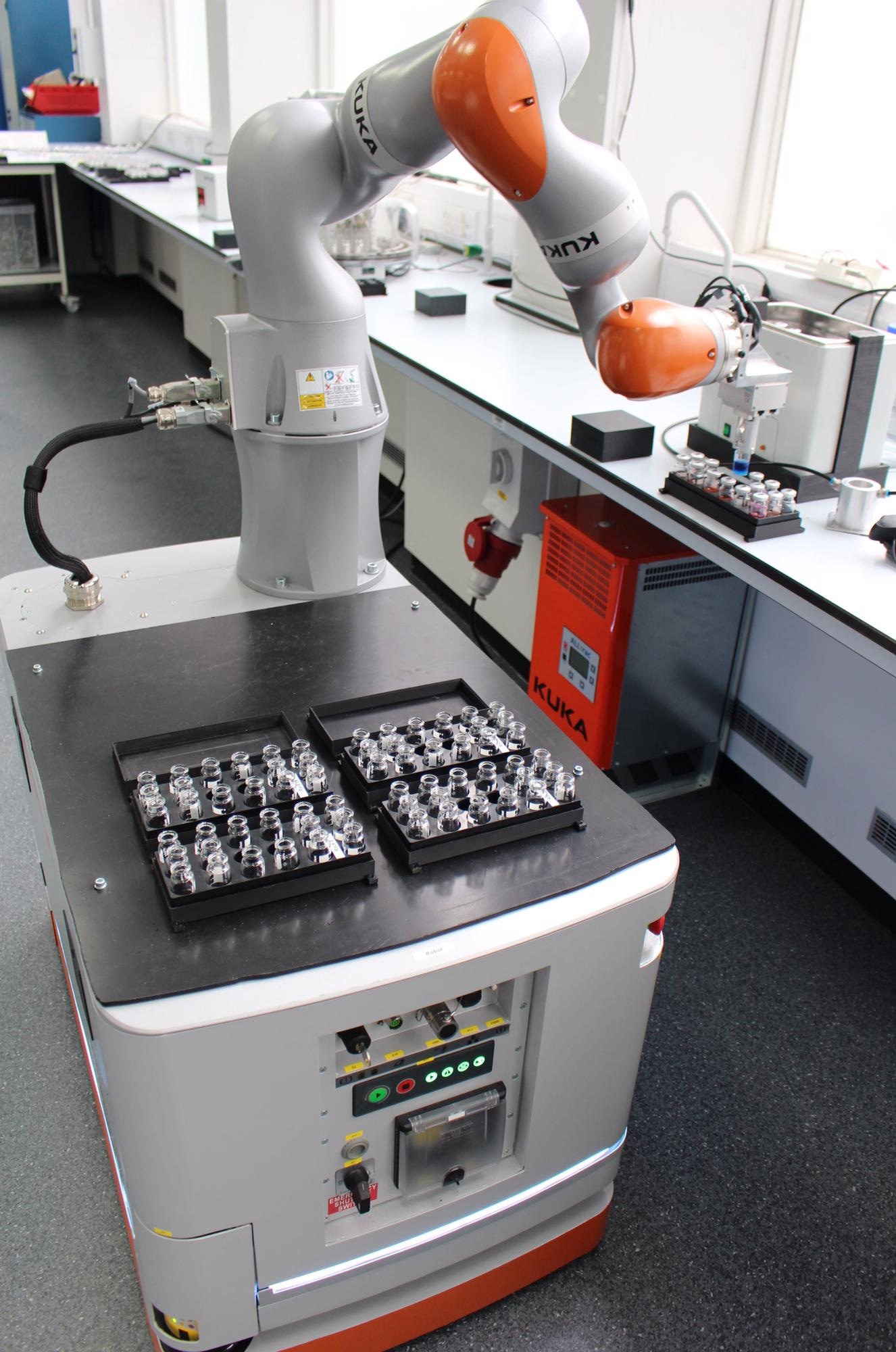robot chemist, lab automation