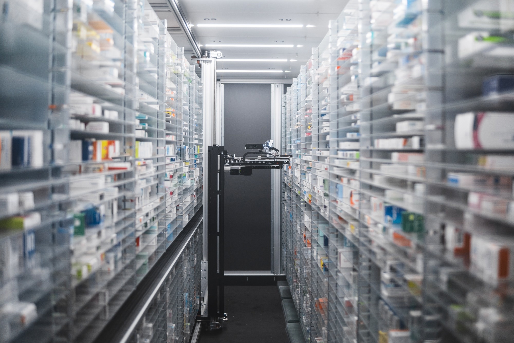 How TUG Robots Are Revolutionizing Healthcare Logistics