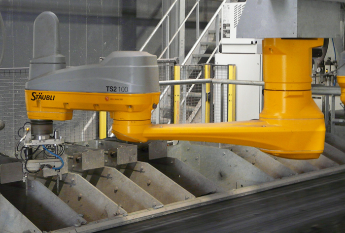 Robot Recycling at Europe’s Largest Automobile Shredder