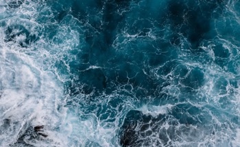A Complete Guide to Unmanned Surface Vehicles (USV)
