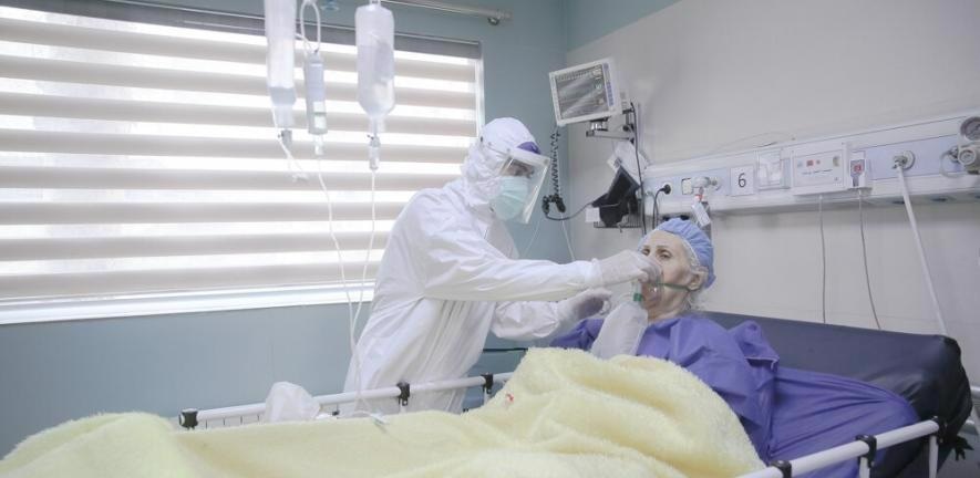 AI Tool to Predict the Oxygen Requirement of Hospital COVID-19 Patients.