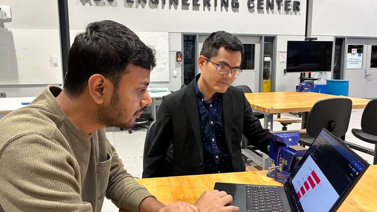 Tao Ye and Rabbi Sikder are discussing their research