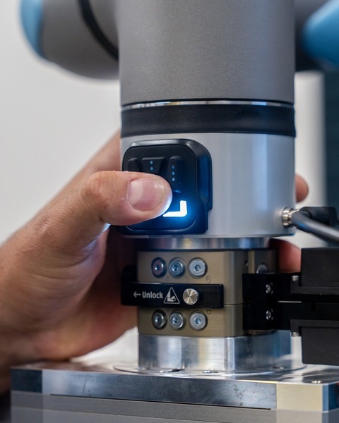 Universal Robots Launches Gen 7 at IMTS 2026