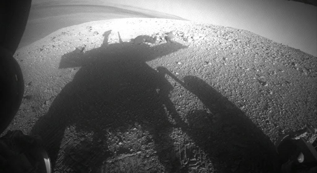 NASA's Mars Exploration Rover Opportunity Captures its Own Silhouette