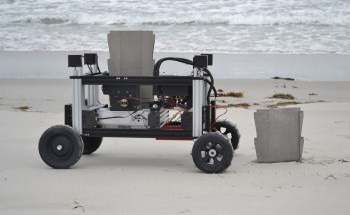 Researchers Create Innovative Robot that Autonomously Drives Interlocking Steel Sheet Piles into Soil