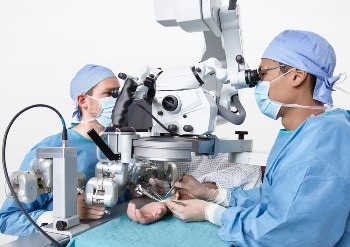 DEKRA Issues CE-Mark to MUSA, World’s First Surgical Robot for Open Microsurgery