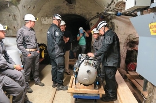 Autonomous Underwater Robot to Explore Abandoned Mines