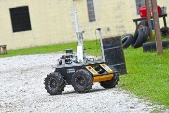 New Algorithms to Bridge Knowledge Gaps on Ability of Robots to Act in Teams