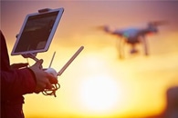 Miniature Antenna Enables Robust Networking among Mobile Robots in Complex Environments