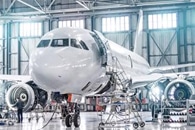 Artificial Intelligence to Optimize Air Transport Networks During Storms