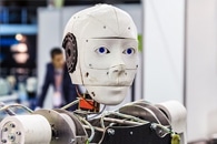 Remote Learning Solution Elias Robot Receives Best-in-Class Award