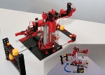 Miniature Factory Connects the Real with the Virtual World