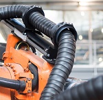 triflex® rse Energy Chain Retraction System for Industrial Robots From igus®