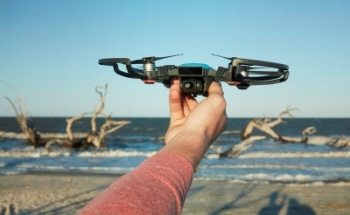 DJI's First Mini Drone Captures Special Moments Based on User’s Hand Gestures