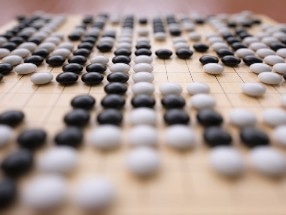 Planning Retrosyntheses with a Combination of Machine Learning and Artificial Intelligence