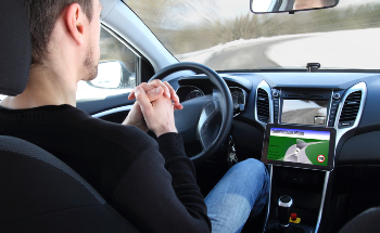 New Model to Determine Optimal Traffic Configuration for Autonomous Vehicles