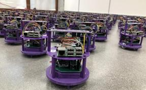 First Decentralized Algorithm for Collision-Free Driving of Driverless Vehicles