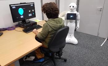 Study: Robots can Inspire Humans to Take Risks