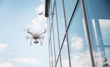 Researchers Develop New Automated Flight Control System for Drone Swarms