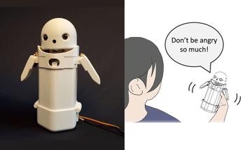 New Handheld Social Robot to Convey Emotions While Reading Text Messages
