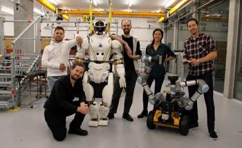 Touchlab Gives Robots a Human Touch