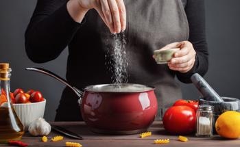 Robot “Chef” Programmed to Analyze the Right Seasoning in Food