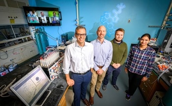 Combining AI and a Molecule Machine for Uses in Chemistry
