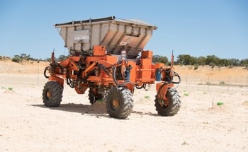 Mitigating the Risk of Loading Blast Holes with Jevons Robotics & RCT Technology