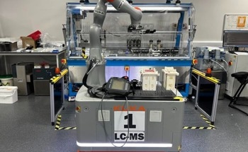 Robots Outperform Humans in Chemistry Research