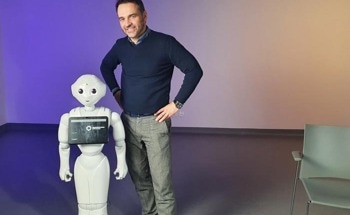 Robots Can Command Compliance, But Less Effectively Than Humans