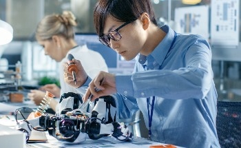 Objective Biotechnology Launches First-Ever Automated Microinjection Robot for Genetic Research