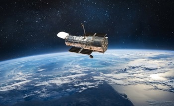 AI Uncovers 1300+ Cosmic Anomalies in Hubble Archive